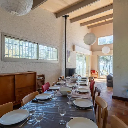 Villa Maison Familiale 5 Pour 14 Pers, Vue A - Fr-1-319-605