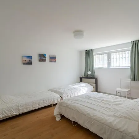 Maison Familiale 5 Pour 14 Pers, Vue A - Fr-1-319-605 Βίλα